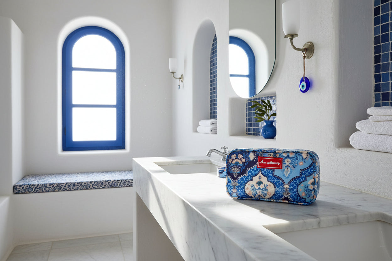 Gusset Vanity Mini - Indian Trellis Blue & Navy