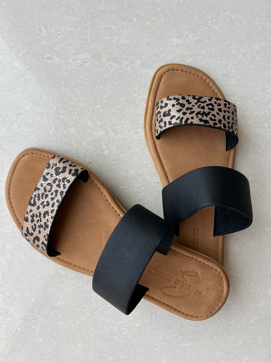 Ambi In Silver Leopard & Black